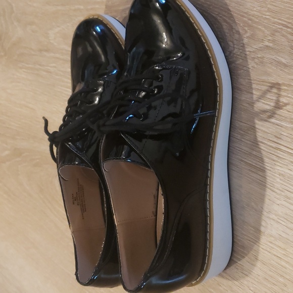 Steve Madden black leather Shoes with white sole Size 8 - Picture 6 of 11